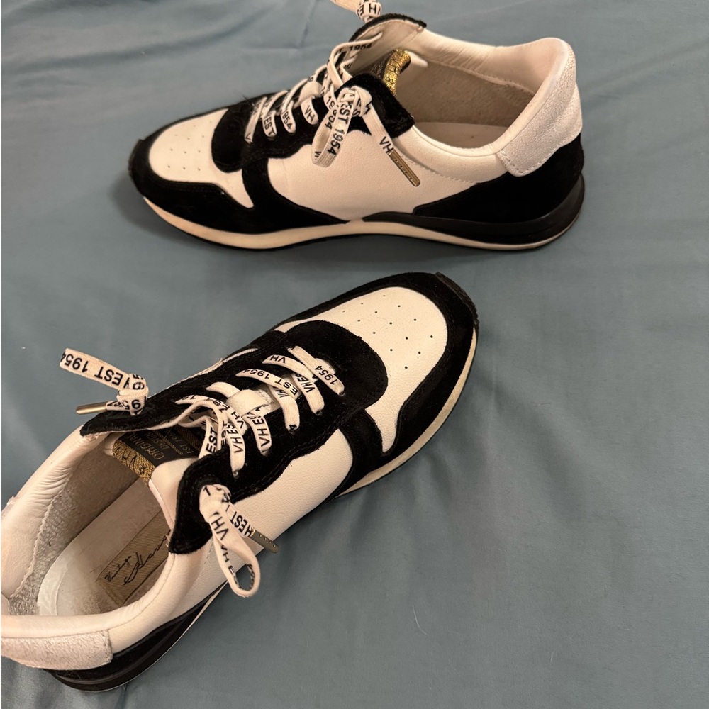 Black and White Men's Sneakers